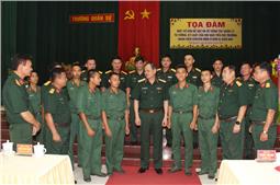 Trường Quân sự Quân khu: Tọa đàm về công tác quản lý tư tưởng, kỷ luật của đội ngũ tiểu đội trưởng, nhân viên chuyên môn
